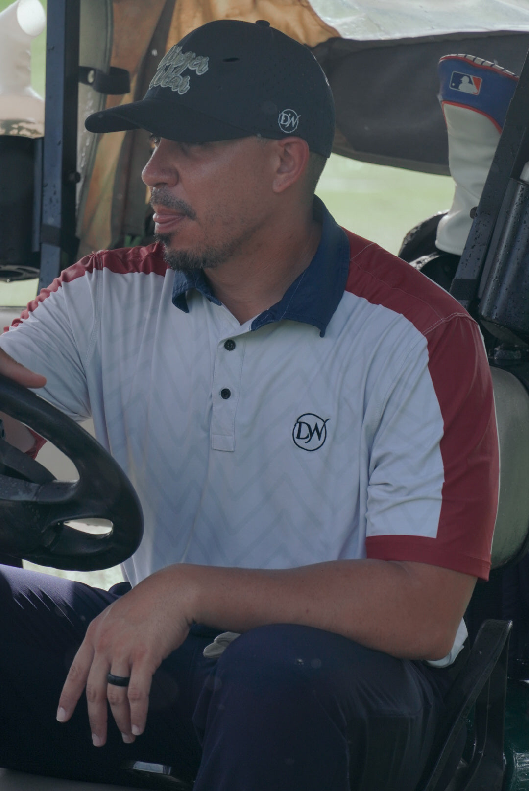 Blanco/Azul Marino y Vino