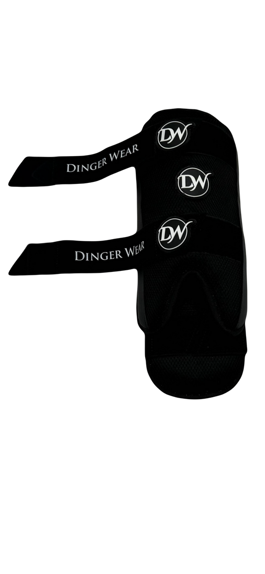 DW Black leg protector